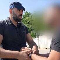 מעצר בדרום. למצולמים אין קשר לכתבה. | דוברות המשטרה