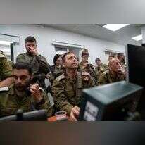 מפקד אוגדת איו"ש אבי בלוט בחטמ"ר מנשה. | דו"צ מפקד אוגדת איו"ש אבי בלוט בחטמ"ר מנשה. | דו"צ