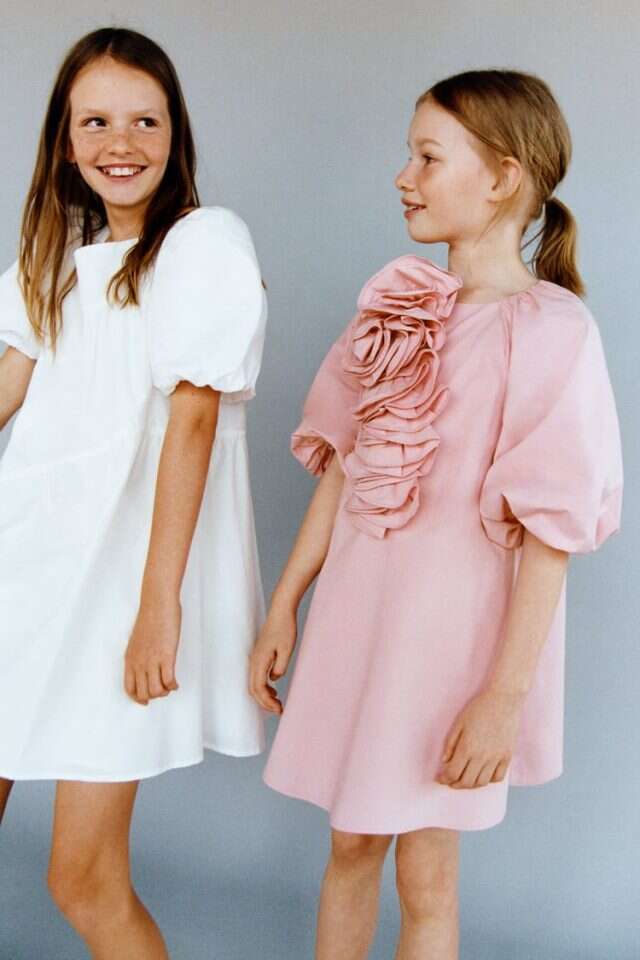 שמלה של זארה. | יח"צ