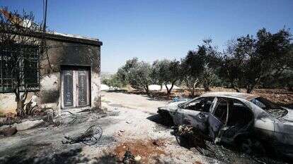 נזקי ההצתות בתורמוס עיא. | EPA