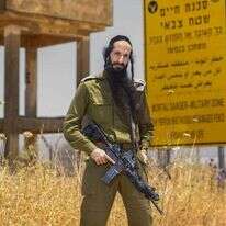 הרב הצבאי סרן משה גבאי. | אייל מרגולין, ג'יני