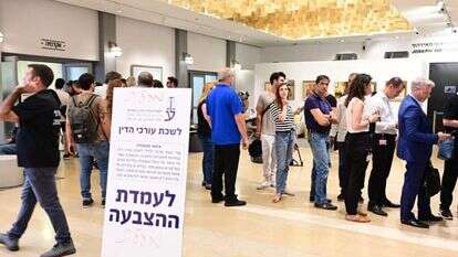 תור להצבעה בבחירות הלשכה, שבוע שעבר בתל־אביב. | יוסי זליגר, TPS תור להצבעה בבחירות הלשכה, שבוע שעבר בתל־אביב. | יוסי זליגר, TPS