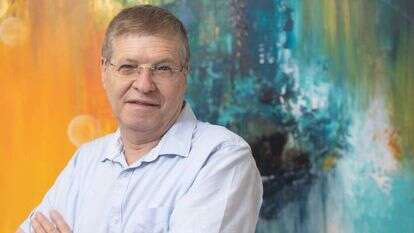 פרופ' אמנון אלבק. | יוסי אלוני