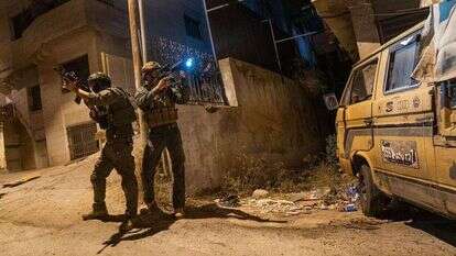 כוחות צה"ל בפעילות להריסת בתים, אמש. | דובר צה"ל כוחות צה"ל בפעילות להריסת בתים, אמש. | דובר צה"ל