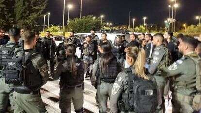 כוחות משטרה ומג"ב . | דוברות המשטרה