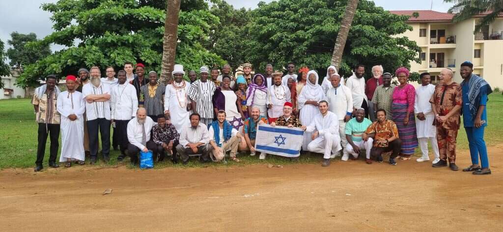סמינר לנציגי קהילות מתחדשות באפריקה