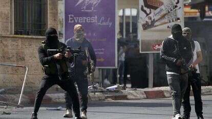 מחבלים בג'נין. | EPA