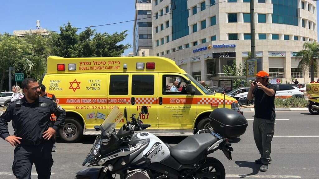 זירת הפיגוע בתל אביב. | תיעוד מבצעי מד"א