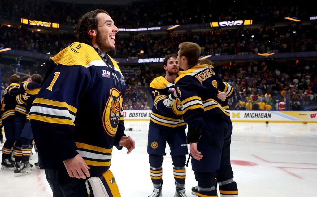 "אחד השוערים המעוטרים ביותר". יניב פרץ. | AFP