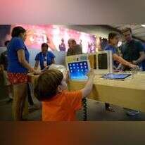 סלולרי וילדים, ארכיון. | גילי יערי