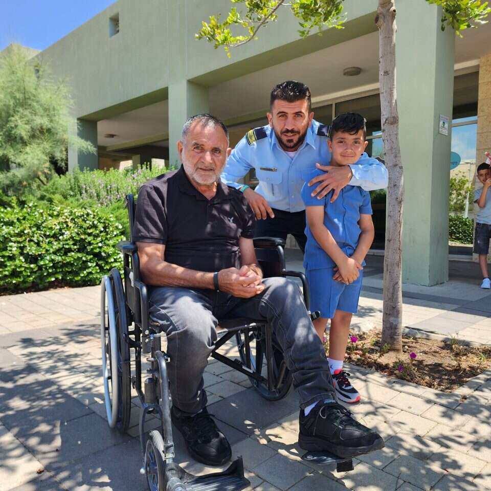 "רוצים את השותפות לא רק על המתים, אלא גם למען החיים". ראמוס, חוסאם ועפיף סתאוי. | באדיבות המצולם