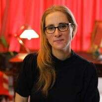 פרופ' מיכל בר־אשר סיגל. | אנזו - בית קטן לתרבות