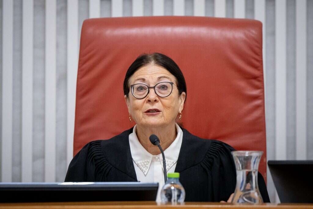 אסתר חיות. | יונתן זינדל, פלאש 90