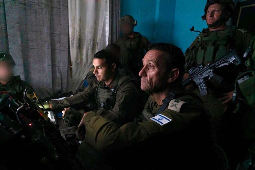 הרמטכ"ל הרצי הלוי עם הכוחות בשטח. | דובר צה"ל