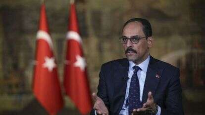 איברהים קאלין. | איי.פי