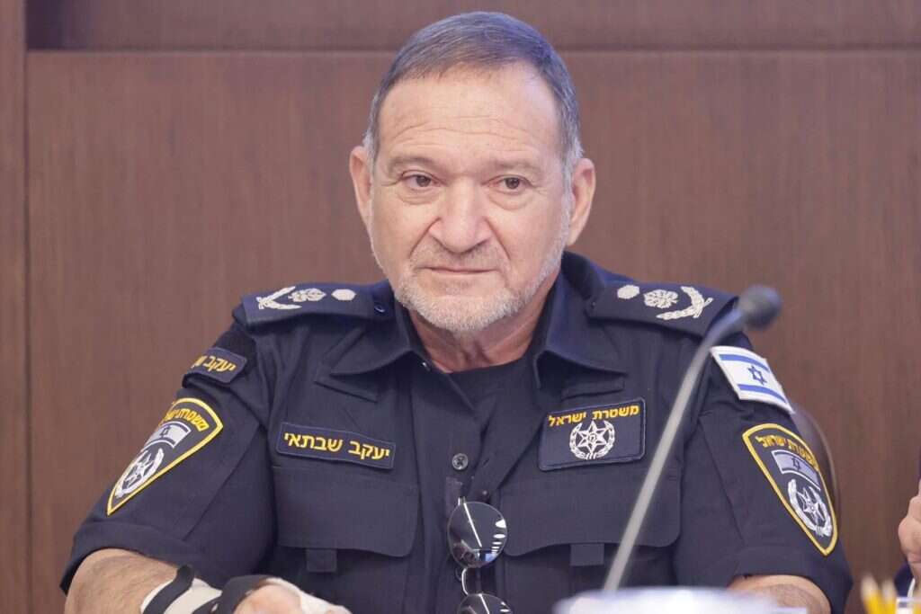 מפכ"ל המשטרה קובי שבתאי בישיבת הממשלה, היום. | מארק ישראל סאלם מפכ"ל המשטרה קובי שבתאי בישיבת הממשלה, היום. | מארק ישראל סאלם