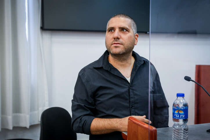 ברוך שי מעיד בתיק 4000. | יונתן זינדל, פלאש 90