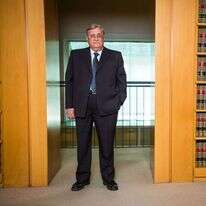 יעקב טירקל. | אריק סולטן