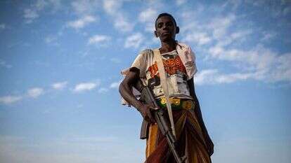 מאבטח תיירים באתיופיה, אילוסטרציה. | Maor Kinsbursky/FLASH90