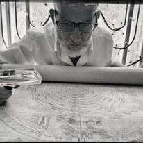 "ז'אנר חדש במדעי היהדות, שלא נחקר מעולם". פרופ' חיות