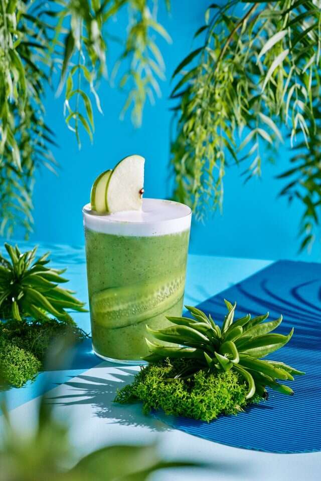 רשת קפה גרג משיקה ספיישל של משקאות אלטרנטיב בקשת של טעמים וצבעים. | אמיר מנחם