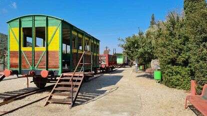 טיילת רכבת העמק. | check in/out