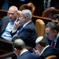 נתניהו וגלנט במליאה. | יונתן זינדל פלאש 90