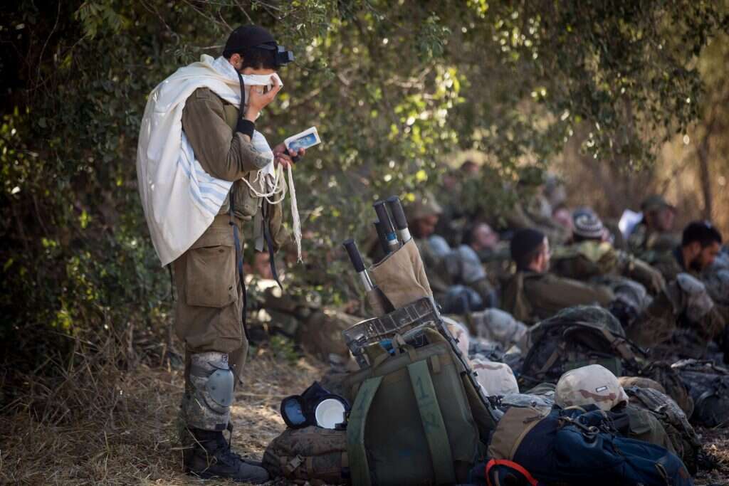 יונתן זינדל, פלאש 90