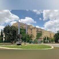 קריית הממשלה. | שאטרסטוק