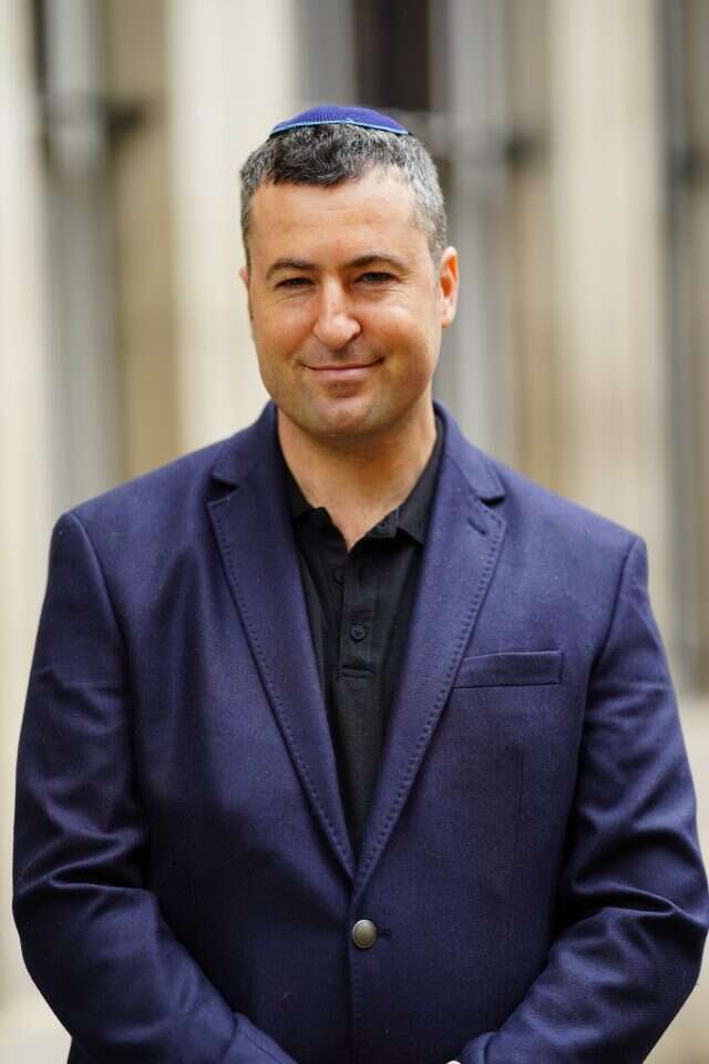 אור אלון. | תמי קזדן