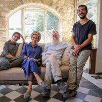 משפחת לוינגר, בת עין. | גרשון אלינסון, פלאש 90