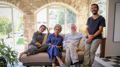 משפחת לוינגר, בת עין. | גרשון אלינסון, פלאש 90