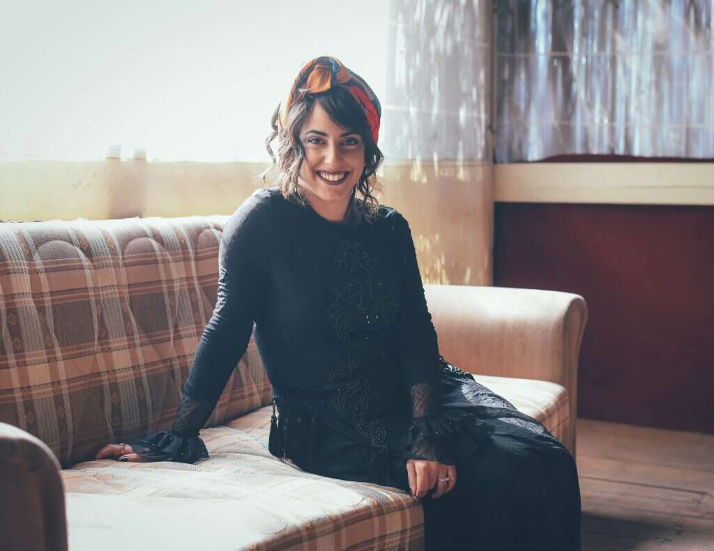 נירית חוטובלי. | אשרינה חן