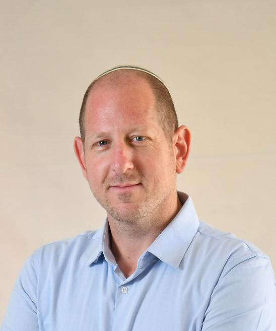 עוזאל ותיק. | ניצי אילן