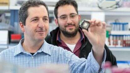 פרופ' יעקב נחמיאס מהאוניברסיטה העברית. | האוניברסיטה העברית