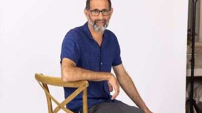 יוני גנוט. | אריק סולטן