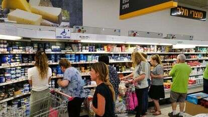 מיכאל גלעדי, פלאש 90