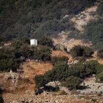 אחד האוהלים שהציב חיזבאללה בגבול, כפי שהוא נראה משטח ישראל,. | חיים גולדברג, פלאש 90