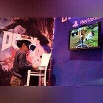 ילד משחק במשחק מחשב. | Gili Yaari /FLASH90