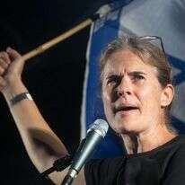 שקמה ברסלר במהלך ההפגנות. | מרים אלסטר - פלאש 90