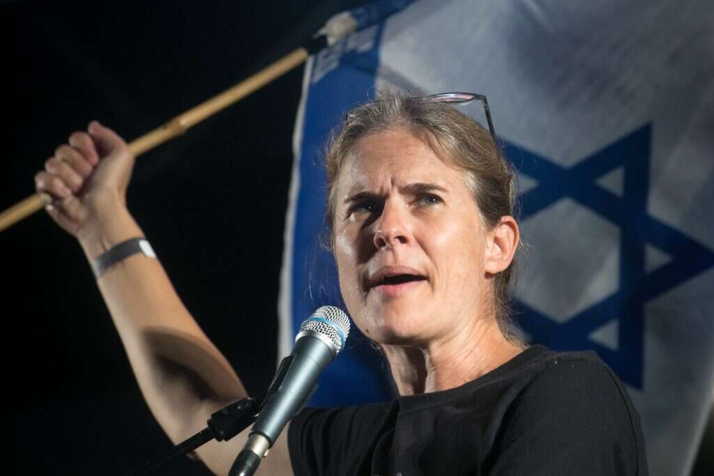 שקמה ברסלר במהלך ההפגנות. | מרים אלסטר - פלאש 90