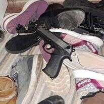 אמצעי הלחימה של החוליה שנתפסה. | באדיבות שב"כ