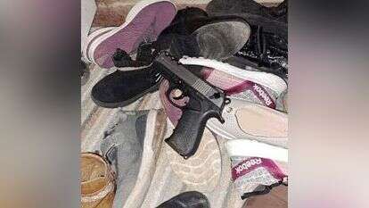 אמצעי הלחימה של החוליה שנתפסה. | באדיבות שב"כ