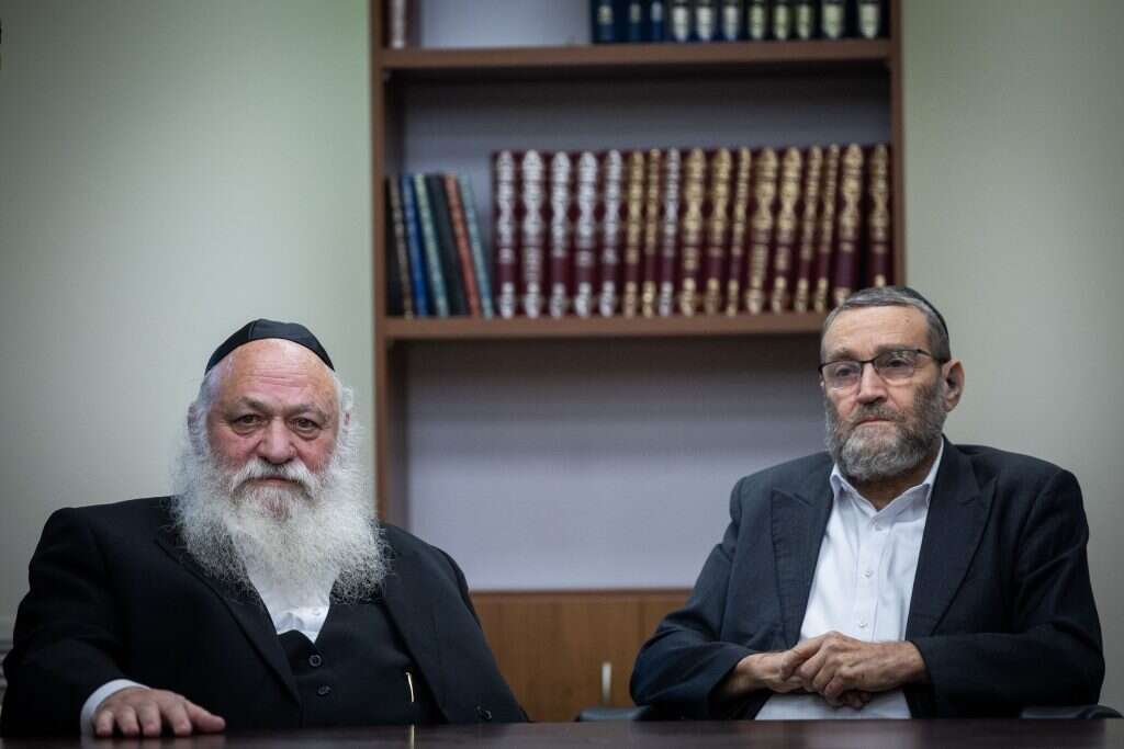 ראשי מפלגת יהדות התורה, השר יצחק גולדקנופף וחבר הכנסת משה גפני. | יונתן זינדל, פלאש 90