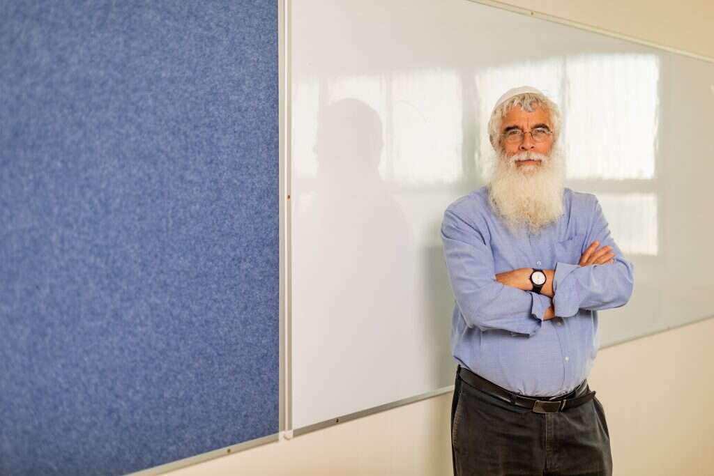 הרב דוב זינגר. | נעמה שטרן הרב דוב זינגר. | נעמה שטרן