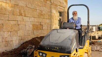 הרב דוב זינגר. | נעמה שטרן הרב דוב זינגר. | נעמה שטרן