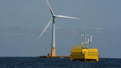 מתקן צרפתי לייצור מימן נקי . | SALOM GOMIS / AFP