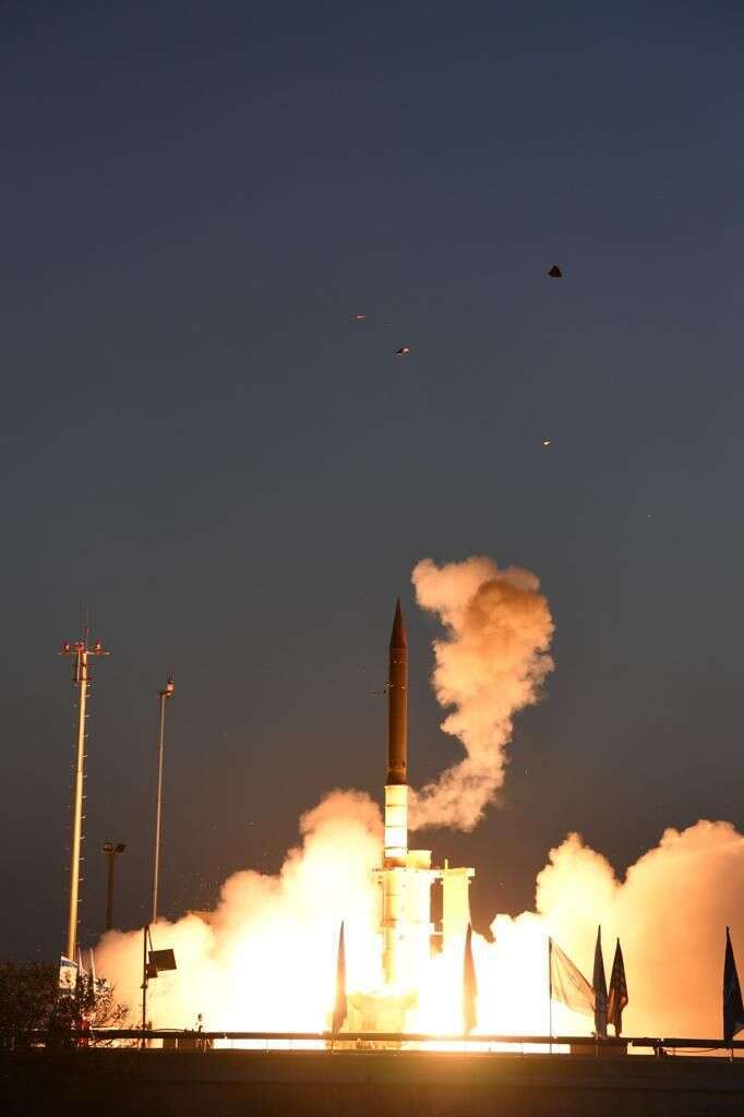 חץ 3. | אגף דוברות וקשרי ציבור במשרד הביטחון