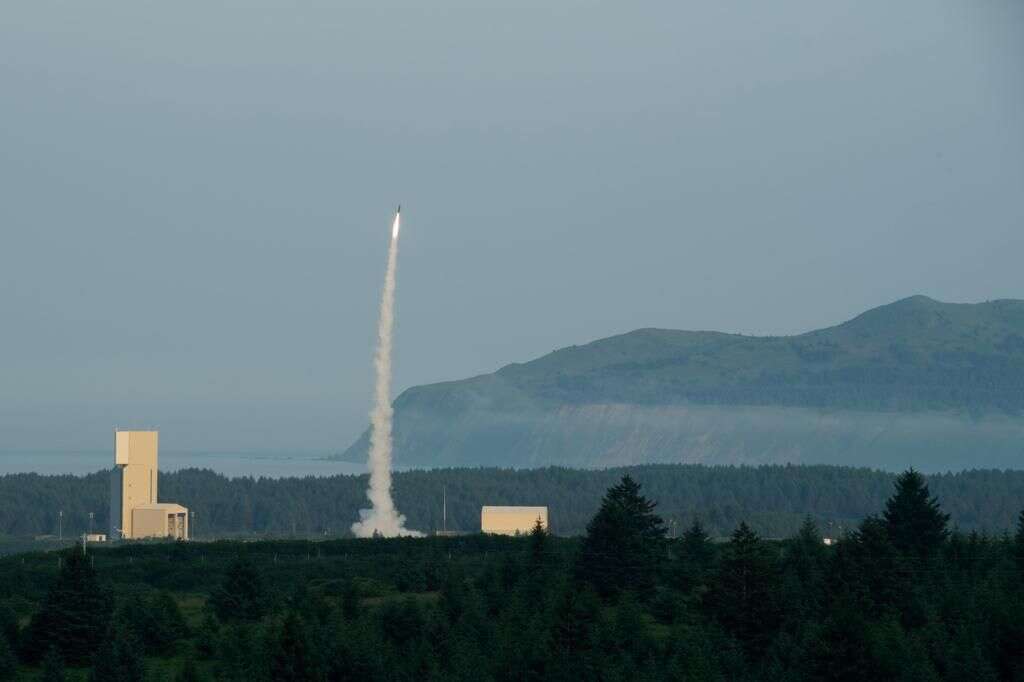 חץ 3. | אגף דוברות וקשרי ציבור במשרד הביטחון