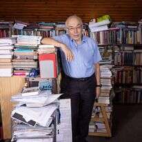 דן מכמן (76) ראש המכון הבין־לאומי לחקר השואה ביד ושם, ופרופסור (אמריטוס) לתולדות ישראל באוניברסיטת בר־אילן. | אריק סולטן